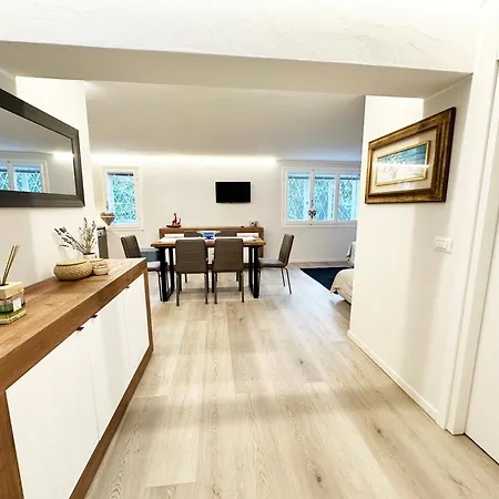 2 200 Metri Dal Mare Апартаменты *